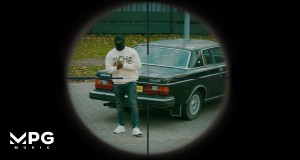 Yeezy Amashusho yindirimbo