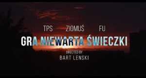 Gra Niewarta Świeczki קליפ