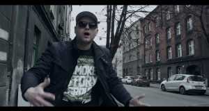 Teoretycznie Music Video