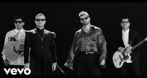 A Veces Bien Y A Veces Mal Video musical