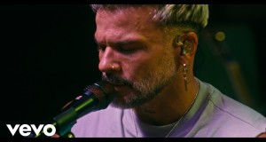 Aquí Estaré Music Video