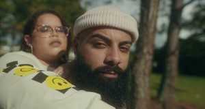Si Tu Vas Music Video