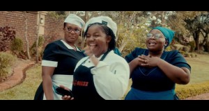 Uthando Vídeo de música