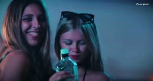 Chiar Si Busu Zice Asa Musiqa video