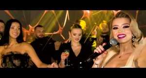 Doar O Zi Din Tinerete Music Video