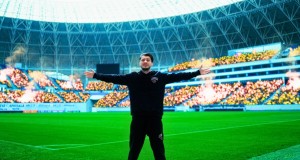 Generatia De Suflet Хөгжмийн видео