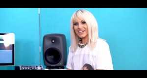 Milioanele De Suflete (Acoustic Version) Տեսահոլովակ
