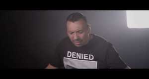 Ti am o. Ti am o. Ti am o. Ti am o. Aseara.