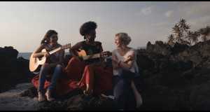 Comoros Musikkvideo