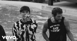 Surfista Vidjo Mużikali