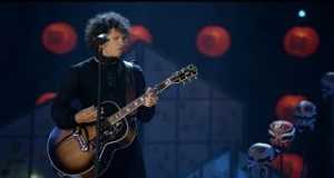 Mar Adentro (Live) Music Video