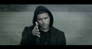 Wide Awake Musikkvideo