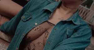 Tell Em Musik-Video