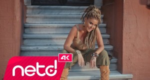 Nanik Video Musik