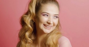 Aşyk Saña Bhidio Ciùil