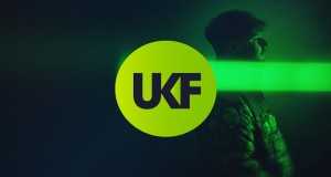 Green Light Video Musik