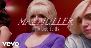 Porn Lied To Us ミュージックビデオ