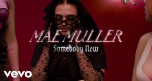 Somebody New קליפ