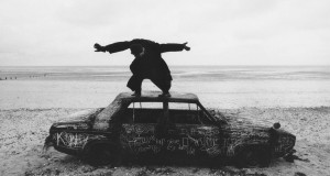 The 1975 Hudobné video