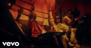 Amor Material Musikvideo