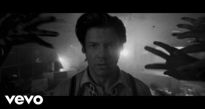 Bones Video musicale