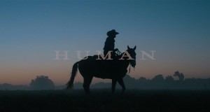 Human Vídeo de música