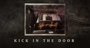 Kick In The Door Video musicale