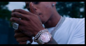 Right Away Muziki wa video
