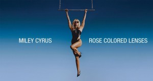 Rose Colored Lenses Musikvideo