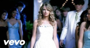 You Belong With Me Video musicale