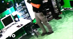 Will You Help Me Repair My Door Muzikinis vaizdo klipas