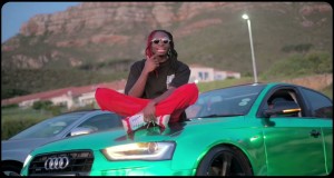 Ganzom Musiek video