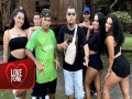 Ela Vira Mortal De Ponta Cabeça
