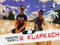 W Klapkach